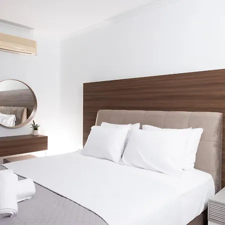 Apartament Aristea *